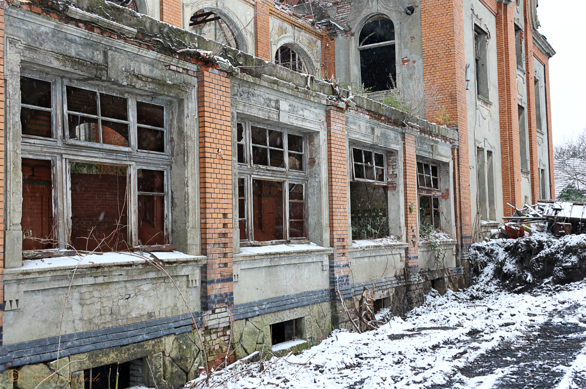 Der Abschied - Die letzten Aufnahmen von der unberührten Kohlenkirche. - Stand Dezember 2023 Kohlenkirche: Letzte Bilder Kohlenkirche