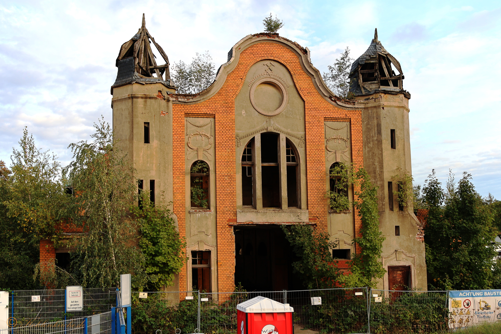 Der Abschied - Die letzten Aufnahmen von der unberührten Kohlenkirche. - Stand Oktober 2023 Kohlenkirche: Letzte Bilder Kohlenkirche