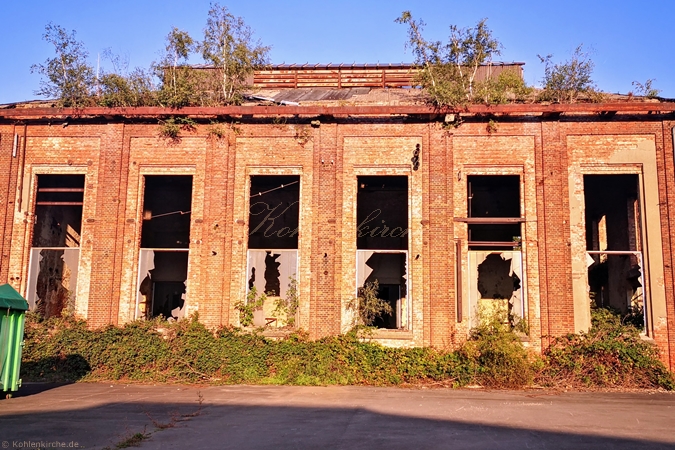 Die letzten Bilder von der Benzolfabrik. - Stand August 2021 Kohlenkirche: Benzolfabrik