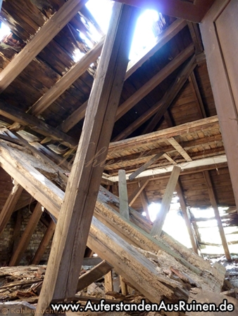 Im Dachgeschoss des Verwaltungsgebäudes. - Stand Juni 2010 Kohlenkirche: Danksagung Bilder