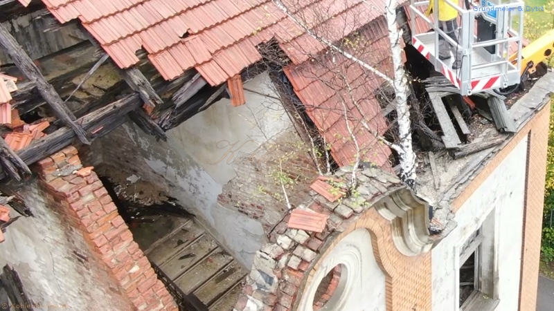 Die ersten Maßnahmen wurden getroffen. Die Bäume wurden von der Kohlenkirche entfernt. - Stand Oktober 2019 Kohlenkirche: Bäume fällen