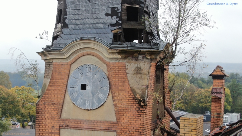 Kohlenkirche: Bume fllen