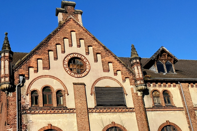 Die Ostseite der Elektrozentrale. - Stand Februar 2022 Kohlenkirche: Elektrozentrale