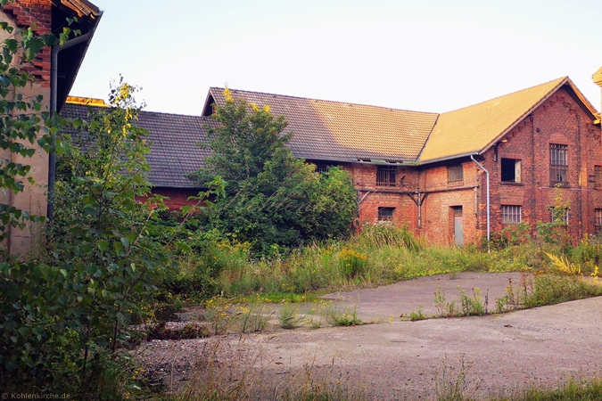 Die erste Ammoniakfabrik am Georgschacht. - Stand: August 2021 Kohlenkirche: Weitere Gebäude - Ammoniakfabrik