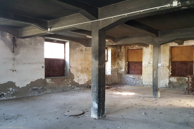 Die erste Ammoniakfabrik am Georgschacht. - Stand: April 2019 Kohlenkirche: Weitere Gebäude - Ammoniakfabrik