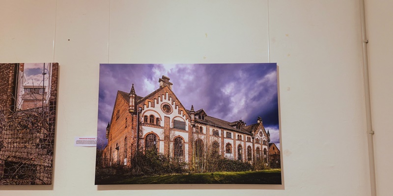 Die Elektrozentrale am Georgschacht. Kohlenkirche: Fotoausstellung über die Kohlenkirche