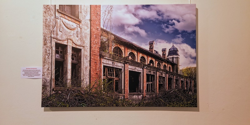 Die Waschkaue der Kohlenkirche. Kohlenkirche: Fotoausstellung über die Kohlenkirche